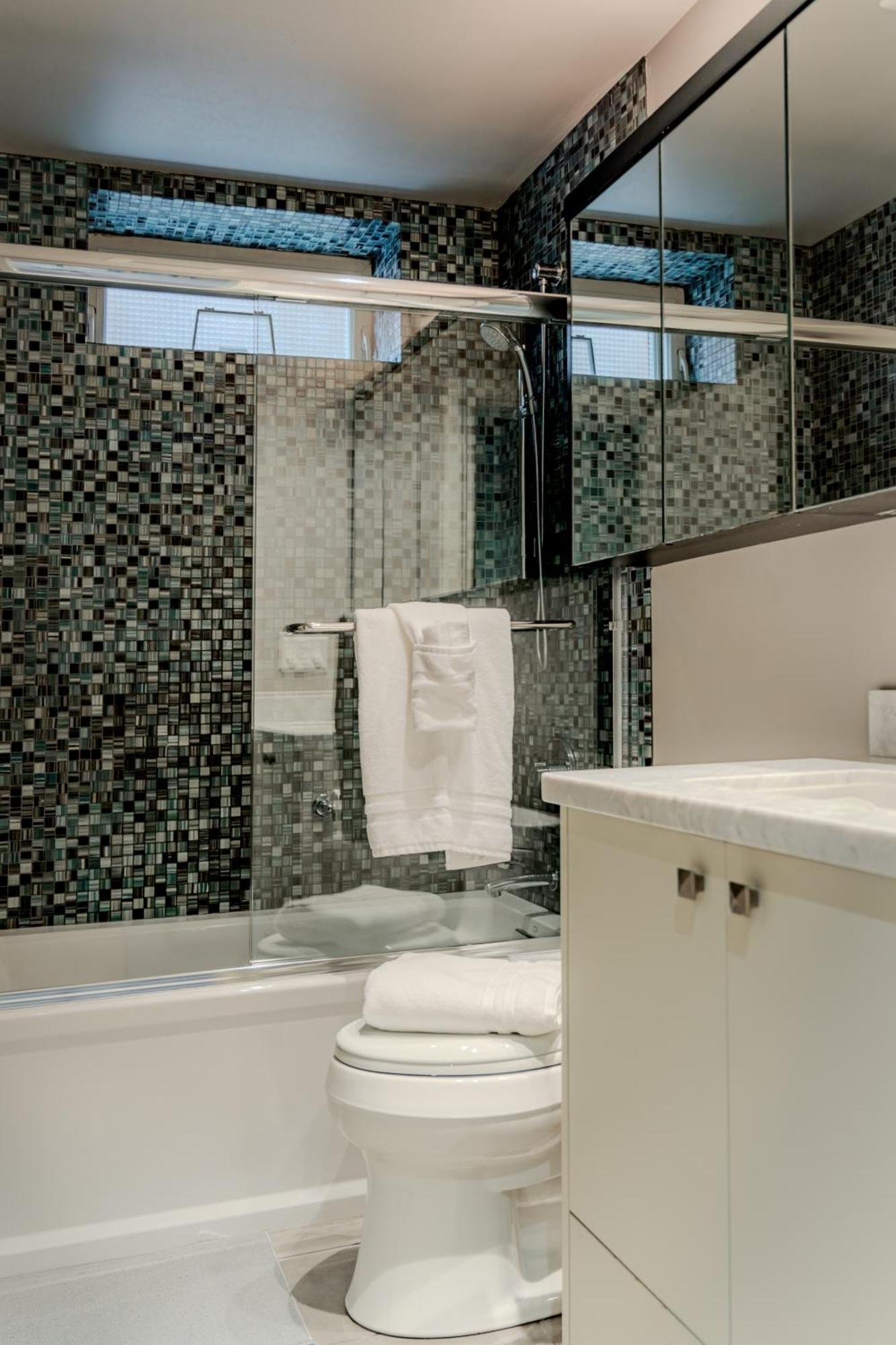 Apartment Private Cambie Village Min Downtown And Skytrain